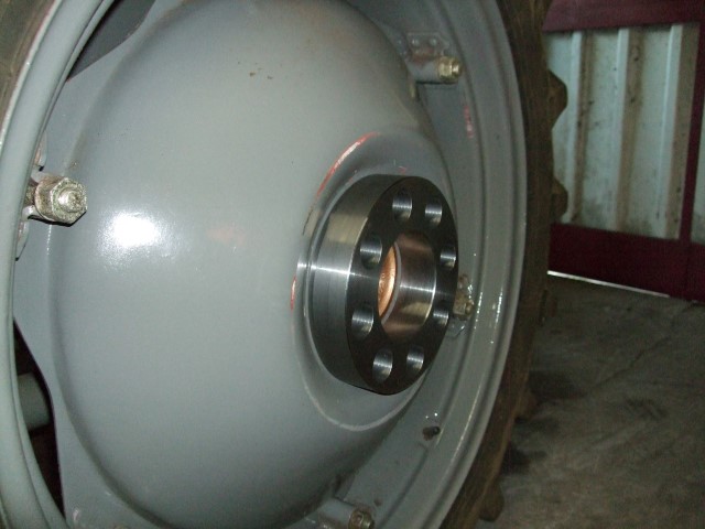 wheelspacer mf 35 te 002.jpg